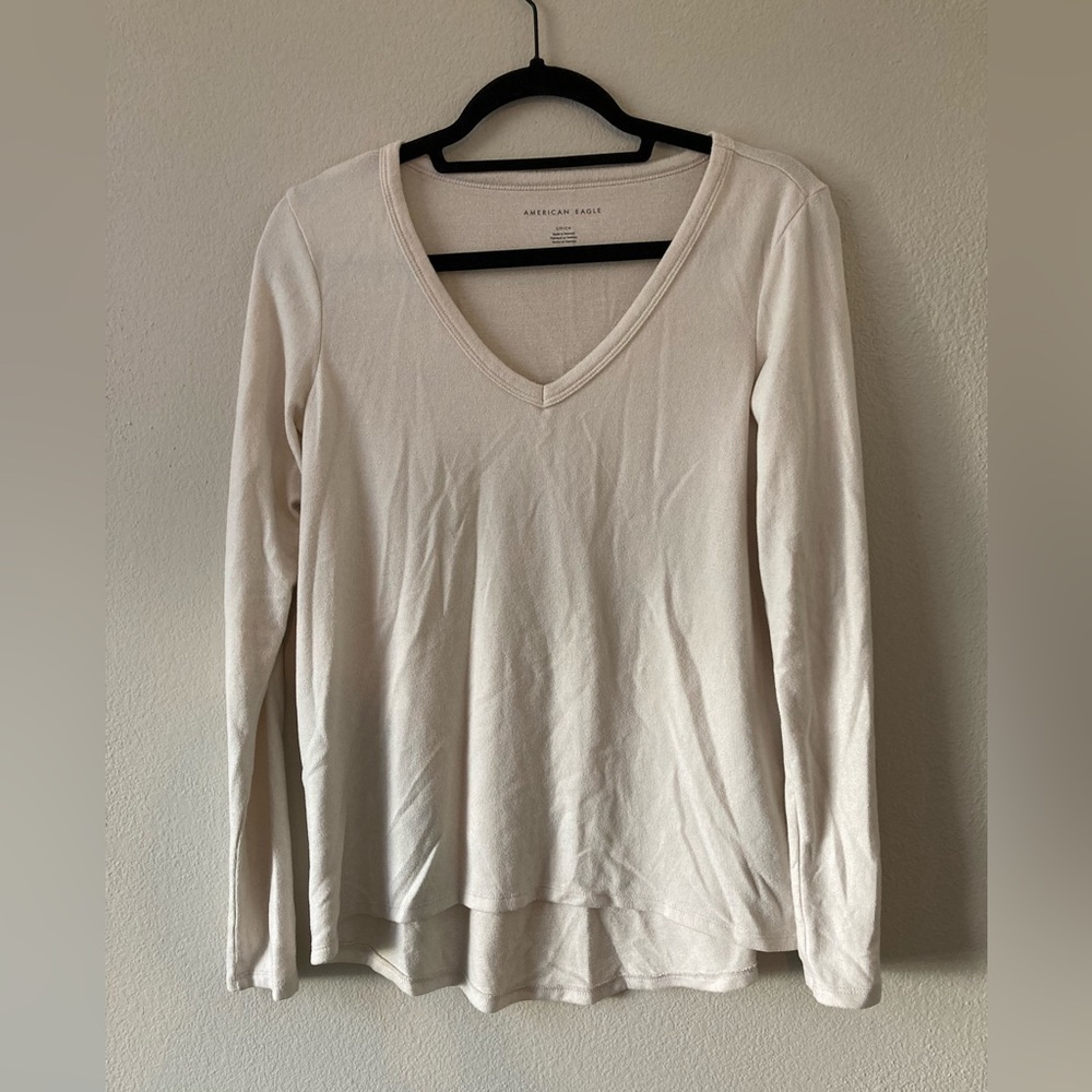 American Eagle White Longsleeve